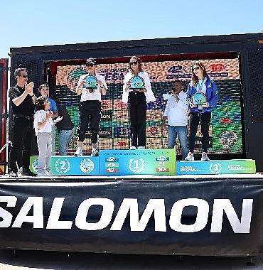 2-bin-606-sporcu-salomon-cesme-maratonunda-kostu.jpg