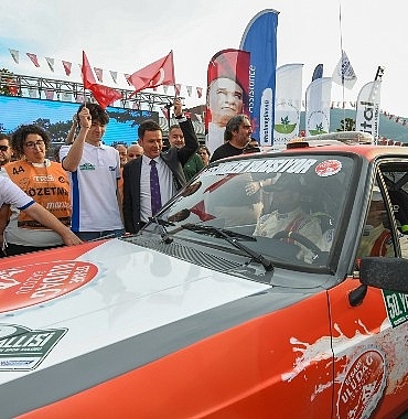 50-yesil-bursa-rallisi-osmangaziden-start-aldi.jpg