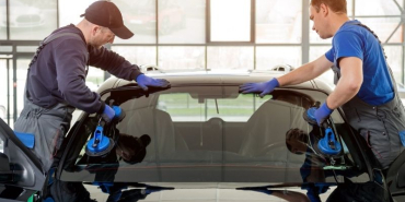 Araç Ön Cam Değişimi Fiyatı