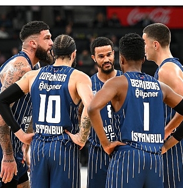 anadolu-efes-yeni-yilin-ilk-macina-cikiyor.jpg