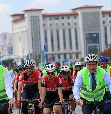 ankara-rize-gunlerinde-pedallar-hareketli-yasam-icin-cevrildi.jpg