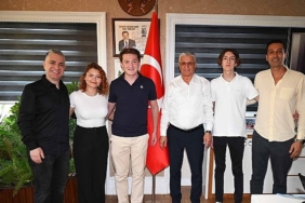 Antalya Bisiklet Sevenler Spor Kulübü’nden Başkan Topaloğlu’na ziyaret