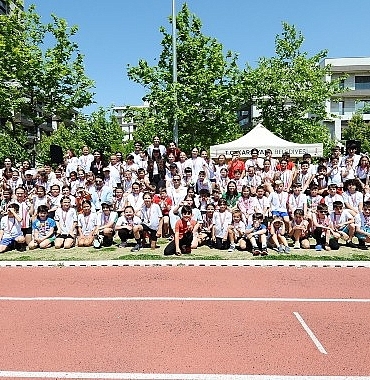 atletizm-pistinde-bayram-coskusu.jpg