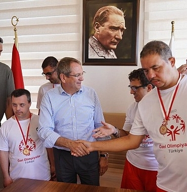 ayvalikli-ozel-sporculardan-gururlandiran-basari.jpg