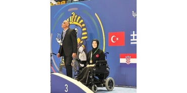 bagcilar-belediyesi-sporcusu-fatma-gurbuzer-bronz-madalya-kazandi.jpg