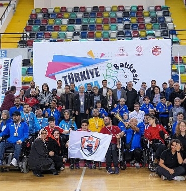 bagcilar-boccia-takimi-turkiye-sampiyonu-oldu.jpg