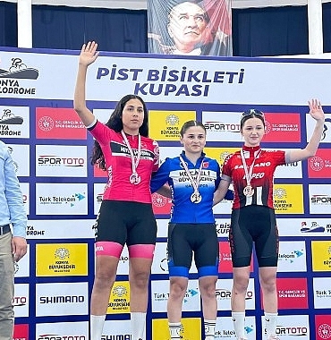 basari-onlar-icin-artik-bir-gelenek.jpg