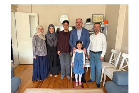 Başkan Altay, “Umre Ödüllü Siyer Yarışması” ile Umreye Giden Yarış Ailesini Ziyaret Etti