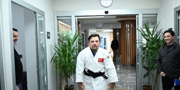 baskan-kocamandan-kartepeli-yildizlara-tam-destek.jpg