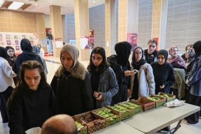Bayrampaşa Belediyesi’nden lise son sınıf öğrencilerine YKS semineri