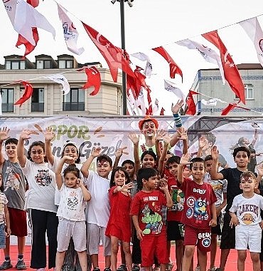 bayrampasada-spor-dolu-aksamlar-basladi.jpg
