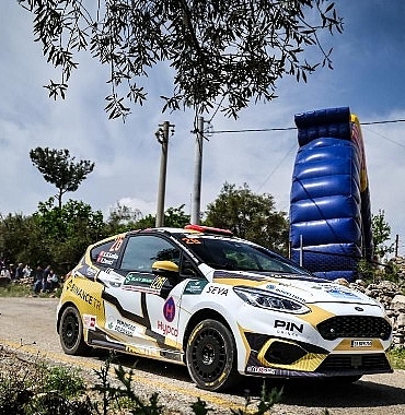 bodrum-rallisinde-kubra-denizci-keskin-ruzgari.jpg