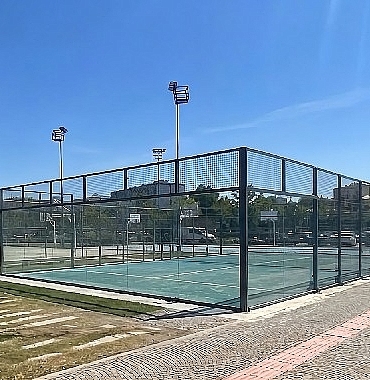 bostanli-sahiline-yeni-padel-kortlari-geliyor.jpg