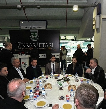bursaspor-ailesi-geleneksel-iftarda-bulustu.jpg