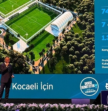 buyukakin-kocaeliyi-sporun-baskenti-yaptik.jpg