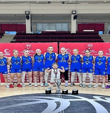 canik-belediyespor-kulubu-u14-kiz-basketbol-takimi-turkiye-ikincisi-oldu.jpg