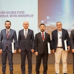 dijital-donusum-yesil-yapay-zekayi-ortaya-cikardi.jpg