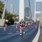 dunyanin-ilk-oral-b-asya-ve-avrupa-triatlon-sampiyonasi-istanbulda-yapildi.jpg