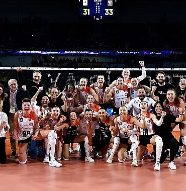eczacibasi-dynavit-adini-finale-yazdirdi.jpg