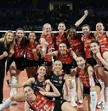 eczacibasi-dynavit-axa-sigorta-kupa-voley-final-biletini-aldi.jpg