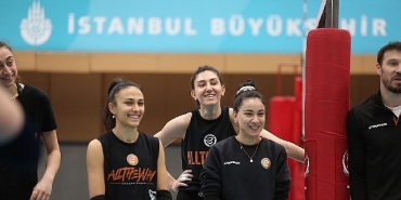 eczacibasi-dynavit-kuzeyboru-karsilasmasinda-ev-sahibi.jpg