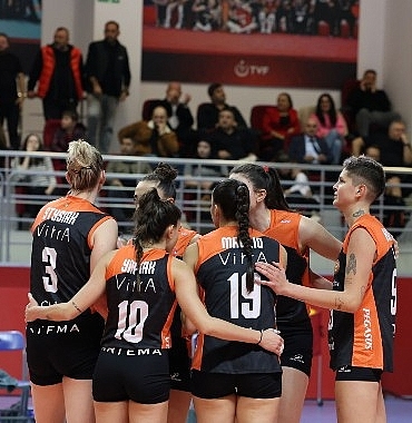 eczacibasi-dynavit-nilufer-belediyespor-ekere-konuk-oldu.jpg