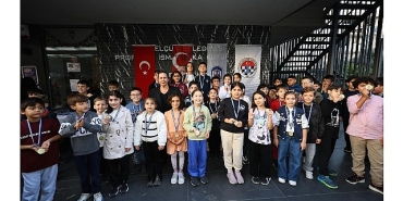 efes-selcukta-ataya-saygi-satranc-turnuvasi-sona-erdi.jpg