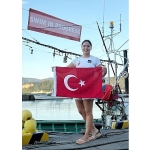 ege-universitesi-mezunu-milli-yuzucu-bengisu-avci-tarihi-bir-basariya-daha-imza-atti.jpg