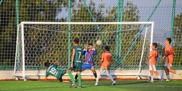 feyyaz-alptug-memisogullarinin-anisi-sahada-yasatildi.jpg