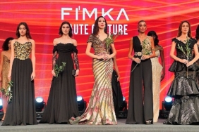 fimkadan-tum-dunyaya-zeytin-daliyla-baris-mesaji.jpg