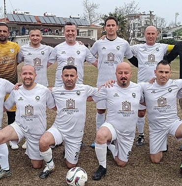 foca-belediye-masterler-1-akhisarspor-masterler-0.jpg