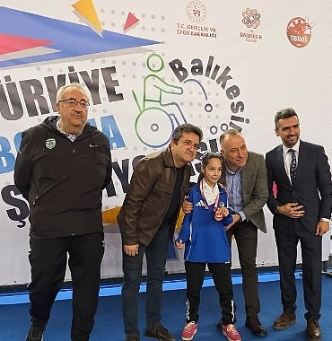 gaziemir-belediyesi-boccia-takimi-yine-zirvede.jpg
