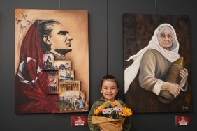 Her renkte Cumhuriyet, her eserde bağımsızlık