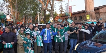 iznikte-sampiyonluk-coskusu.jpg