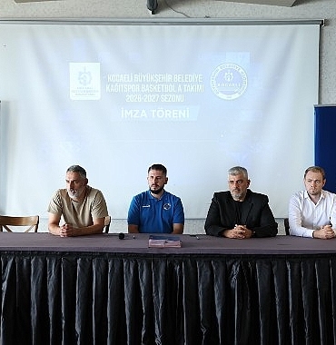 kagitspor-basketbolda-imzalar-tamam.jpg