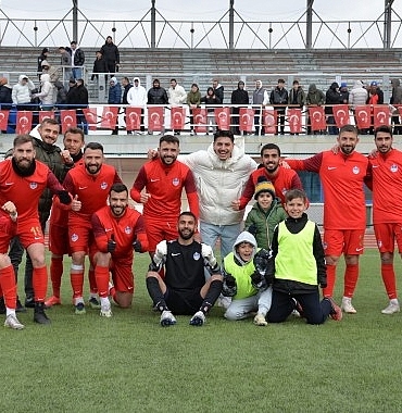 kahramankazan-belediyespor-evinde-karsilastigi-polatlisporu-7-0lik-skorla-maglup-etti.jpg