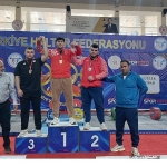 kahramankazan-belediyespor-halter-takimi-turkiye-sampiyonasinda-4-oldu.jpg