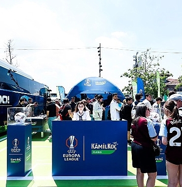 kamil-koc-100-kurulus-yilini-uefa-avrupa-ligi-istanbul-finali-ile-taclandirdi.jpg