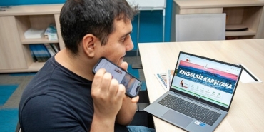 karsiyaka-belediyesinden-oncu-hizmet-yapay-zeka-ile-engelsiz-internet-sitesi.jpg