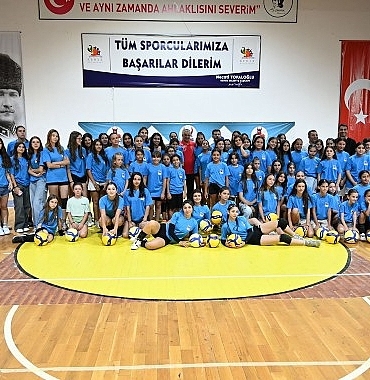 kemer-belediyesi-yaz-spor-kurs-kayitlari-basliyor.jpg