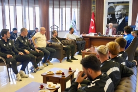 Kitap Fuarı’nda tribünleri aratmayan coşku