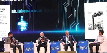 kocaelide-dijital-savaslar-ve-adalet-konusuldu.jpg