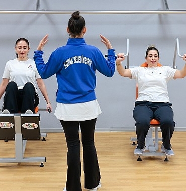 konakli-kadinlar-sporda-bulusuyor.jpg