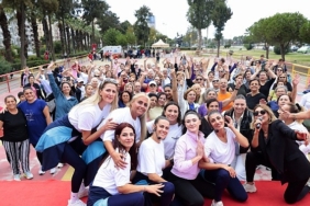 Konaklılar güne yogayla başladı