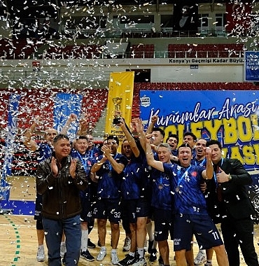 konya-buyuksehir-belediyesi-kurumlar-arasi-voleybol-turnuvasi-duzenledi.jpg