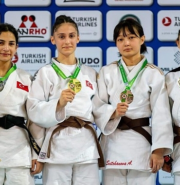 konya-buyuksehir-belediyesporda-judoda-bir-sampiyonluk-daha.jpg