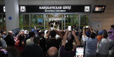 Konya Büyükşehir’in Vefa Umresi’nde İkinci Kafile Umre İbadetini Tamamlayıp Şehre Döndü