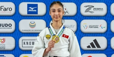 konya-buyuksehirli-judocu-havva-sena-tokmak-avrupa-sampiyonu-olarak-bayram-sevinci-yasatti.jpg