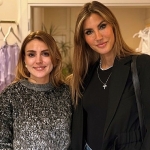londra-moda-haftasinda-nutraxin-sponsorlugunda-cagla-sikel-unlu-designer-neslisah-yilmazin-barrus-koleksiyonu-icin-podyumda.jpg