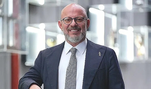 mete-vardar-turizmde-surdurulebilir-buyume-icin-sektorun-desteklenmesi-buyuk-onem-tasiyor.jpg